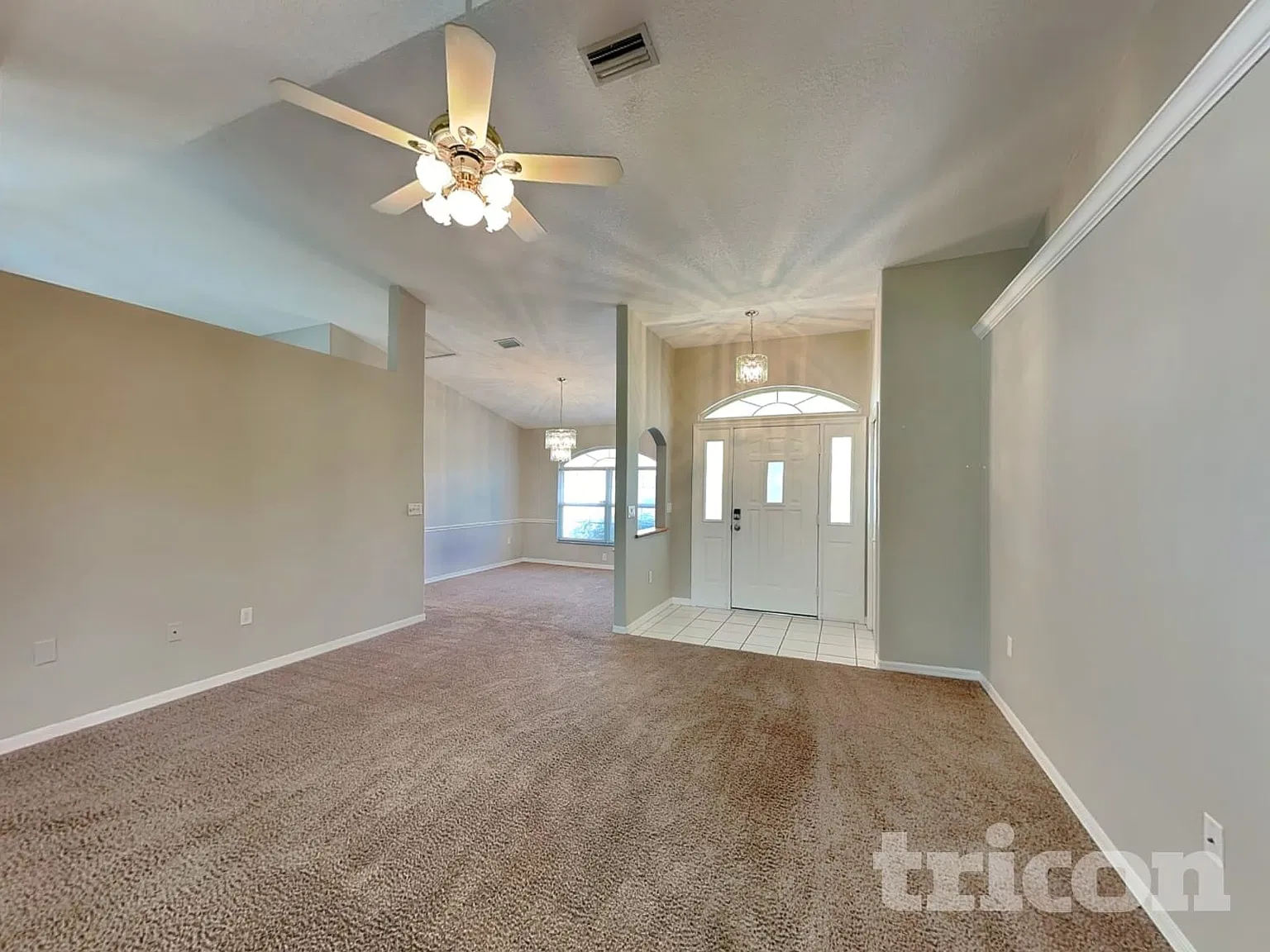 2802 56th Avenue Circle East Bradenton FL — Photo 2