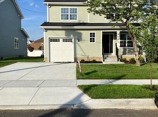 113 Heulings Ave, Riverside, NJ 08075