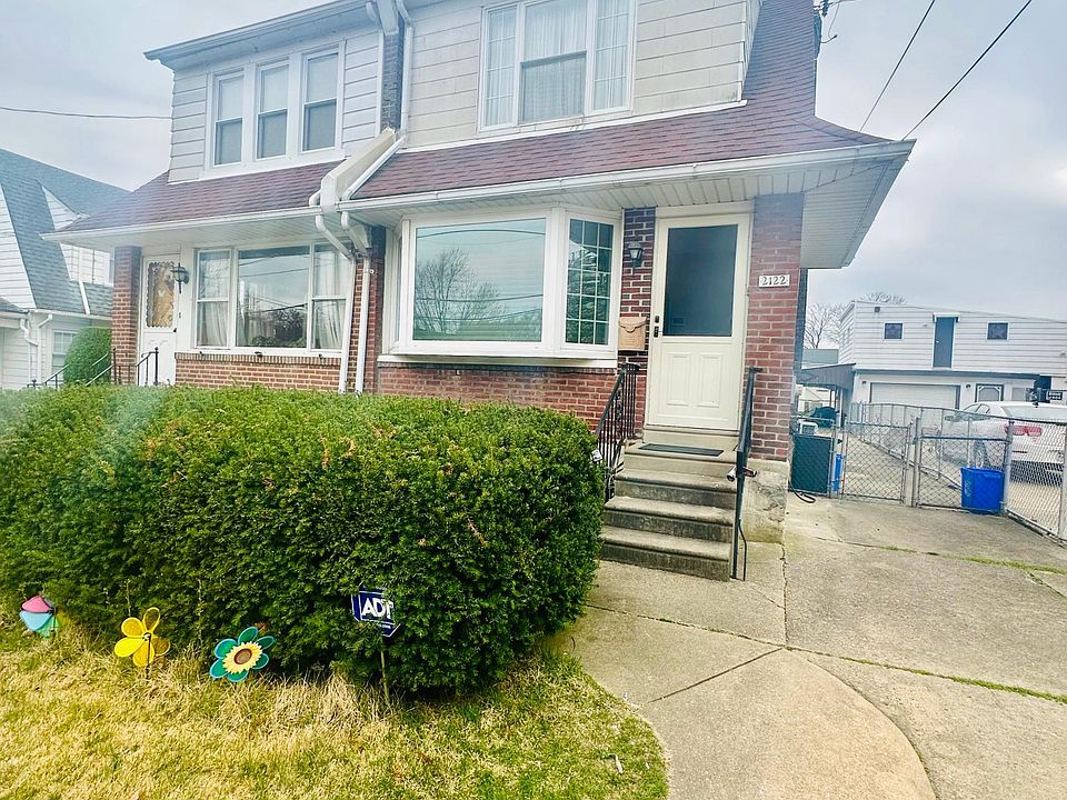 2122 Griffith St, Philadelphia, PA 19152 Zillow