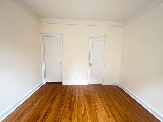 Rented by City Connections Realty | media 6