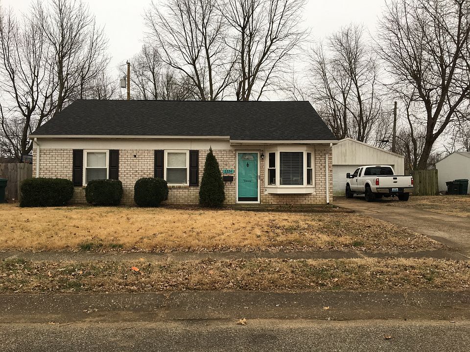 2224 Belmont de