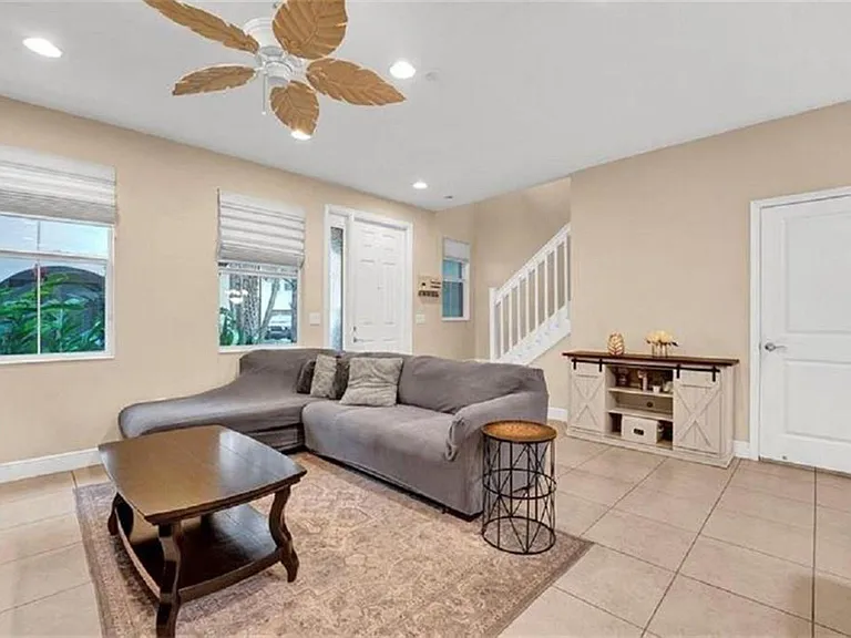 2930 Cascada Isles Way — Photo 4