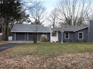 8000 Ward Parkway Pl, Kansas City, MO 64114