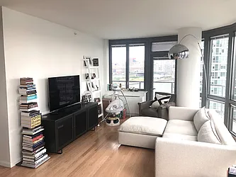 Rented by Nest Seekers International