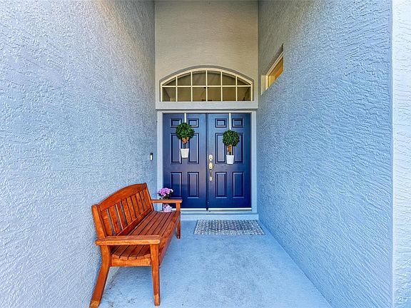 5th image of 161 Valencia Lakes Dr