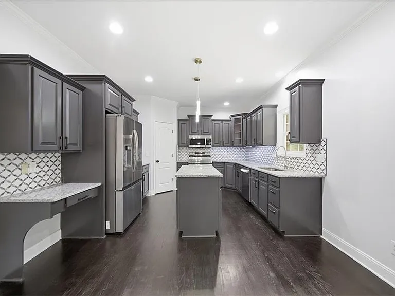 2000 Millstone Dr SW — Photo 13