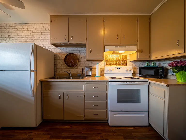 1417 S Trenton Ave #7 — Photo 8
