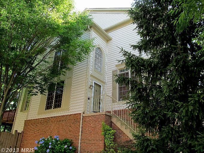 1st image of 9528 Lagersfield Cir