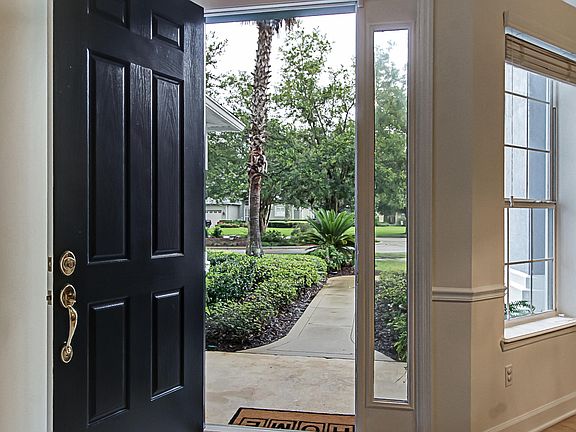 3rd image of 1723 E Cobblestone Ln