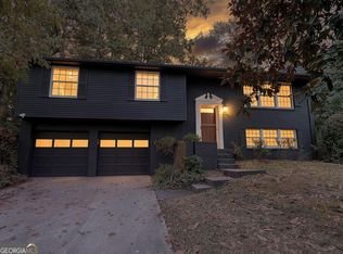 5700 Cape Cod Ln, Lithonia, GA 30038
