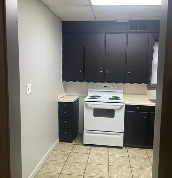 1225-11 1/2 St N #L — Photo 3