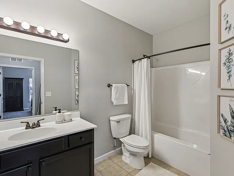 Cumberland Trace Village Apartments — Photo 26