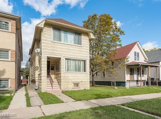 6733 31st St APT 2, Berwyn, IL 60402