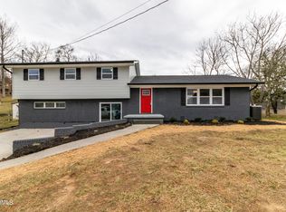 2215 Warren Dr, Morristown, TN 37814