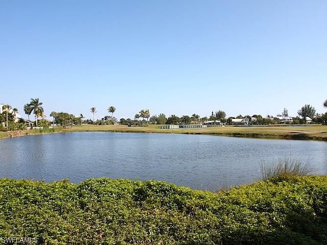 1st image of 9066 Mockingbird Dr
