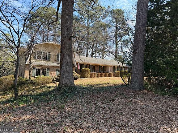 2nd image of 1711 Stonecliff Ct