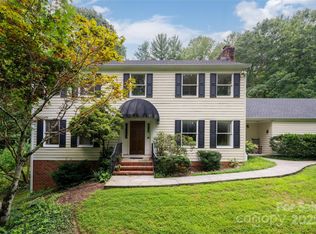 36 Charlyn Dr, Asheville, NC 28803