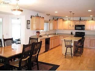 2nd image of 2269 Wicklow South Dr