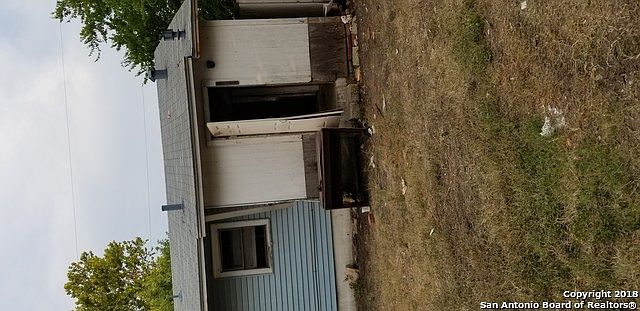 2nd image of 543 Brunswick Blvd