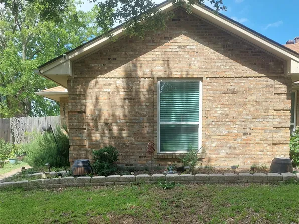 1613 Crescent Ln, Duncanville, TX 75137