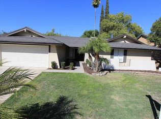 27438 Stratford St, Highland, CA 92346