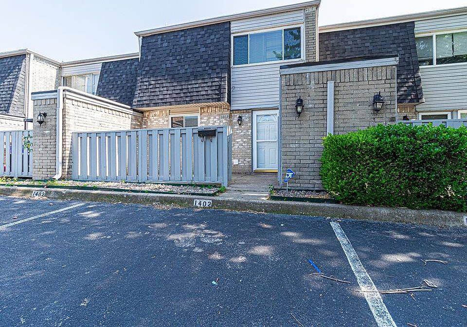 1st image of 1402 Bill Carrol Dr