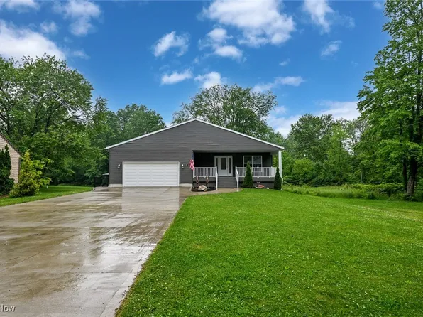 308 Stratford Ave, Wadsworth, OH 44281