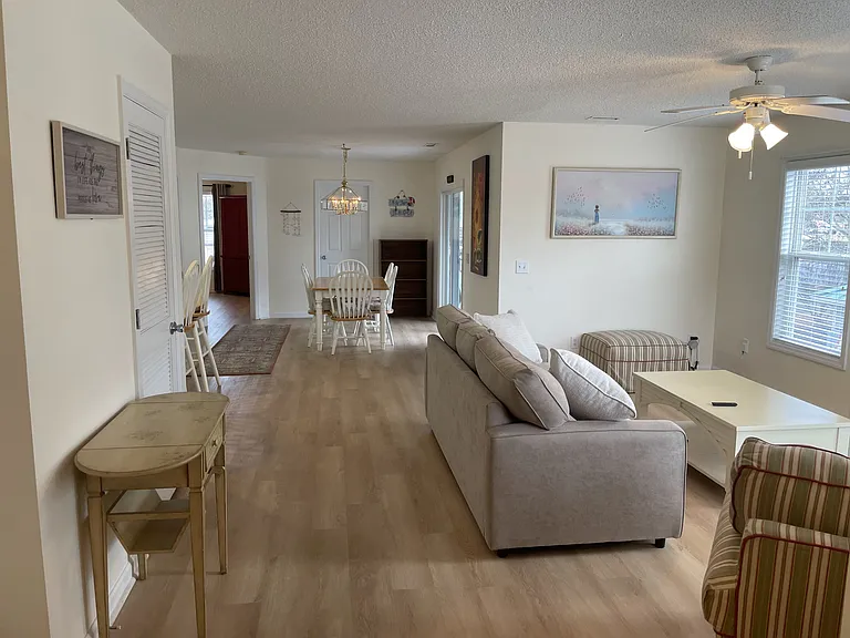 1620 Goley Hewett Rd SE #308 — Photo 4