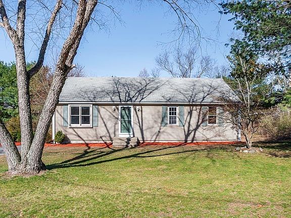 1 Star Ln, North Attleboro, MA 02760 | Zillow