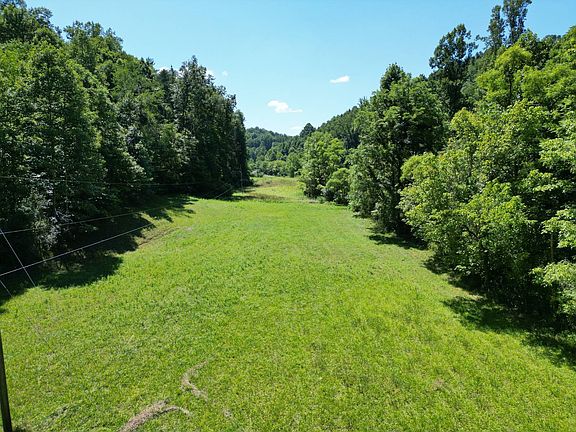2nd image of 1943 Red Bud Rd