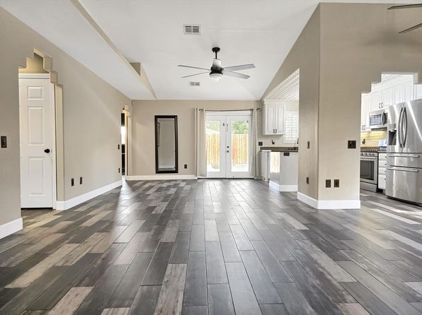 52412 Avenida Villa, La Quinta, CA 92253