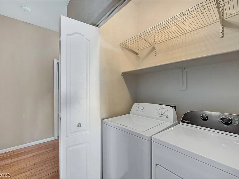 2305 W Horizon Ridge Pkwy #2423 — Photo 14