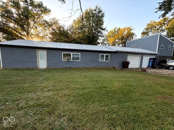 3608 W Mill Creek Dr, Kingman, IN 47952