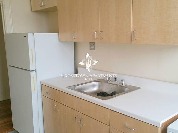 2nd image of 2330 Newtown Ave APT 5EW