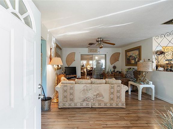 3rd image of 3535 E Suzie Ln