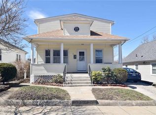 72 Winthrop Ave, Providence, RI 02909