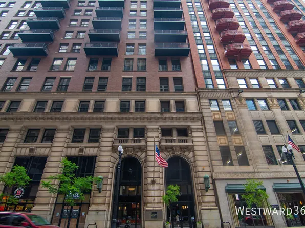212 W Washington St, Chicago, IL