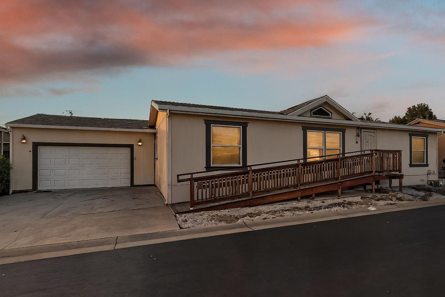 1400 W Marlette St SPACE 33