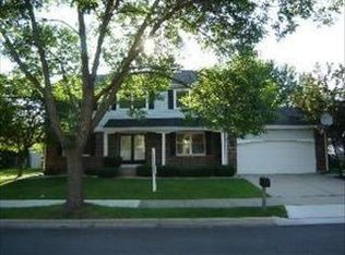 1929 Lisson Rd, Naperville, IL 60565