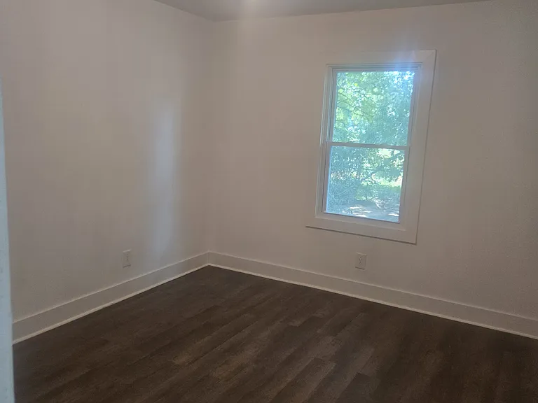 617 Gurley St — Photo 16