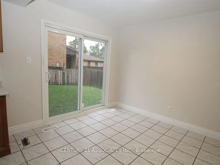 36 Bent Tree Ct — Photo 9