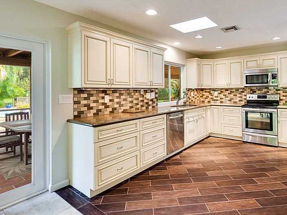 2nd image of 17735 SW 84th Ave