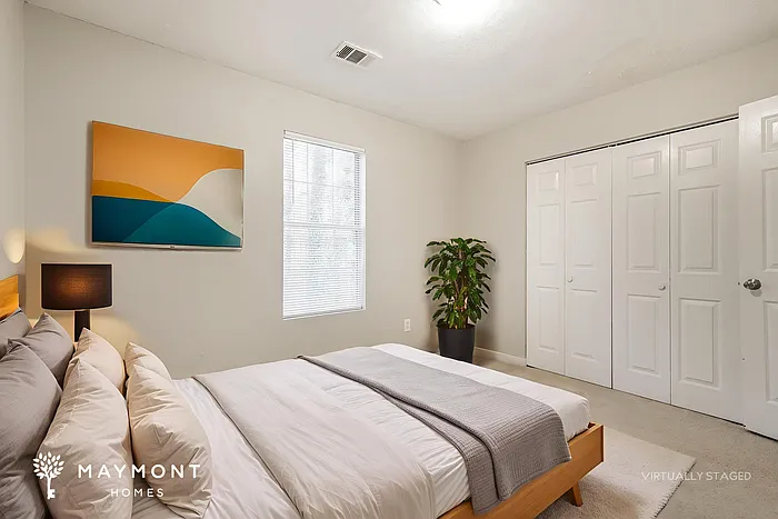 2211 Sandridge Pl SW — Photo 12