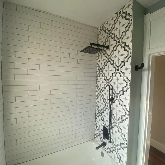 1100 W Marshall St — Photo 15