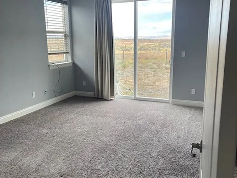 557 Dry Creek Trl — Photo 10