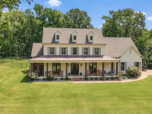 8502 Tulane Rd, Hernando, MS 38632