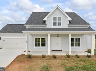 633 Racetrack Rd, Toccoa, GA 30577