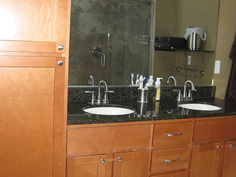 1104 Hayden Dr — Photo 7