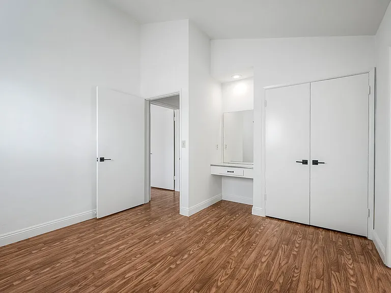 3748 Manchester Ave — Photo 16