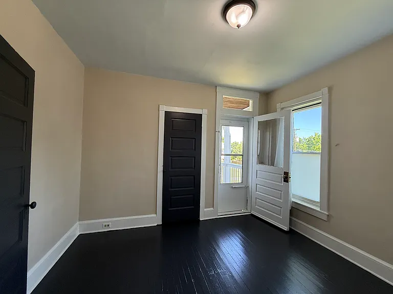 707 Oley St — Photo 22